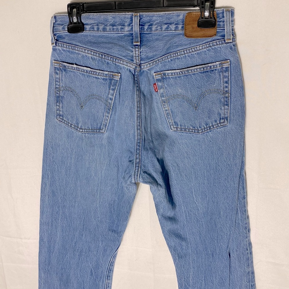 Levi’s 501 Light Wash Distressed DIY Patched Relaxed Straight Leg Jeans 27 - Picture 14 of 16